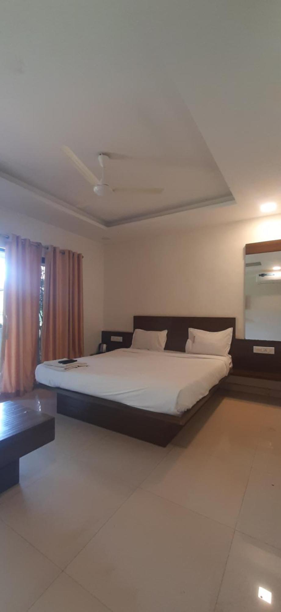 Hotel Oakwood Mahābaleshwar Exterior foto